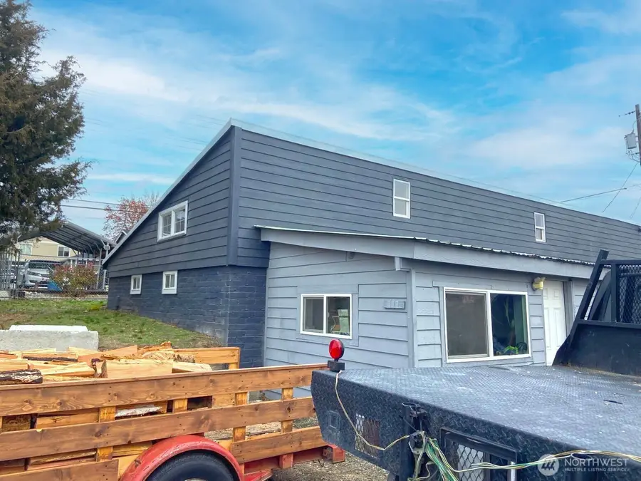 522 Locust Street, Omak, WA 98841 - Image #3