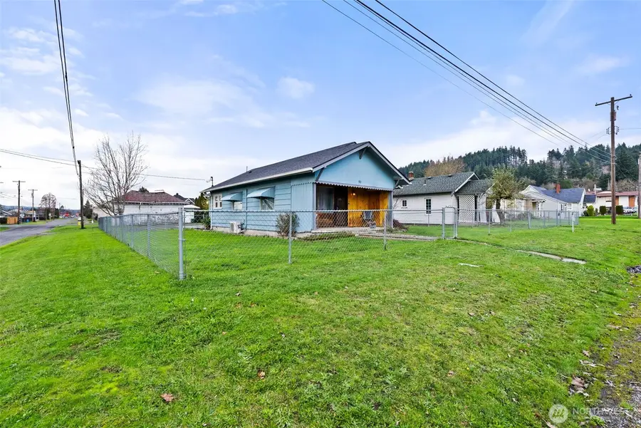 90 SW 12th Street, Chehalis, WA 98532 - Image #3