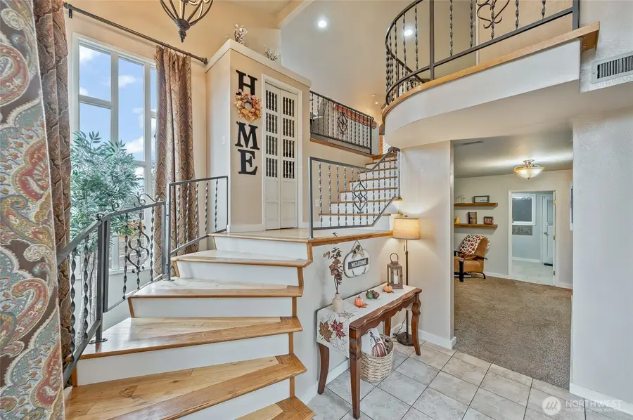 809 N Kenroy Terrace, East Wenatchee, WA 98802 - Image #3