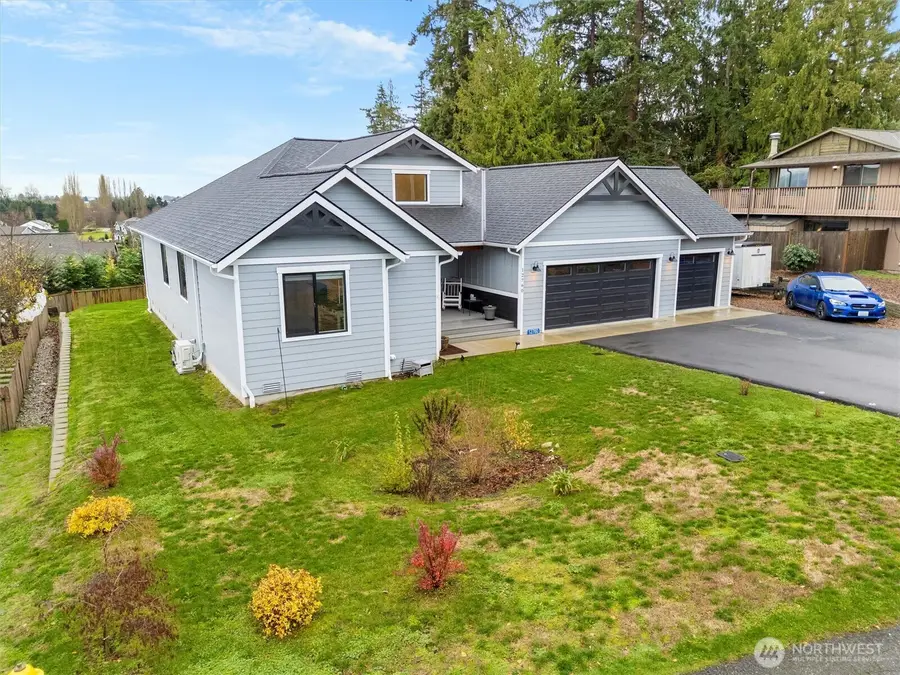12760 Country Club Place, Burlington, WA 98233 - Image #2