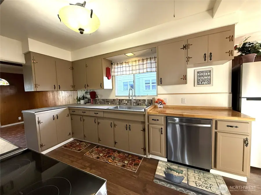 1012 N Steele Street, Tacoma, WA 98406 - Image #3