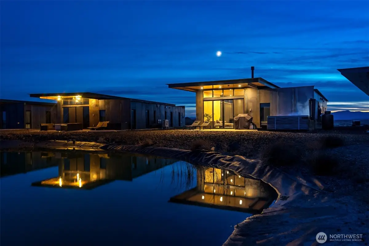 23592 Gorge View Loop Nw, Quincy, WA 98848 - Image #1