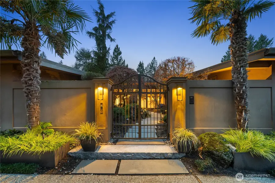 3215 78th Place Ne, Medina, WA 98039 - Image #2