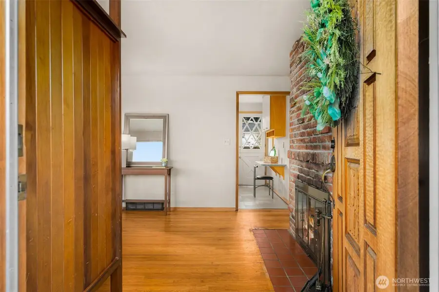 20821 7th Place S, Des Moines, WA 98198 - Image #3