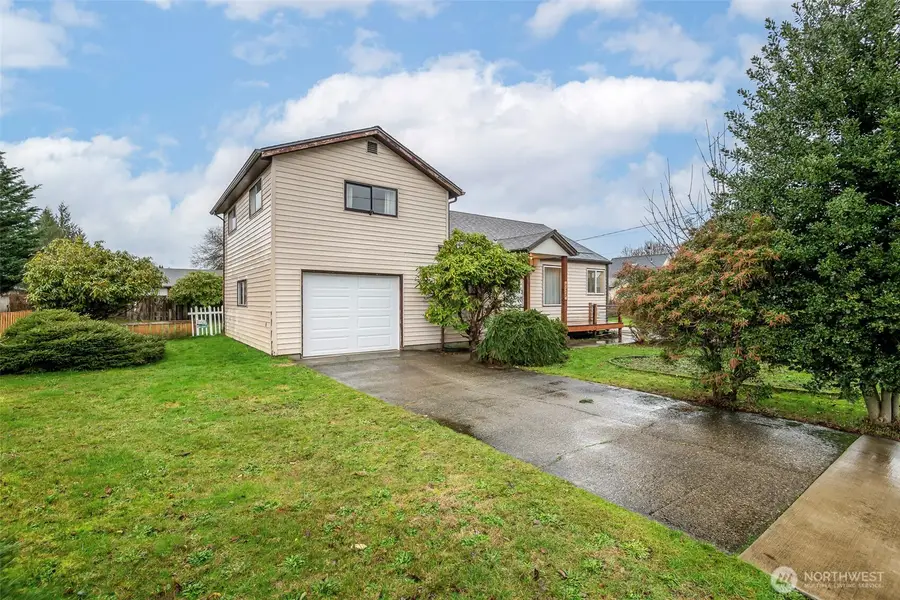 728 15th Street Nw, Puyallup, WA 98371 - Image #3