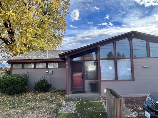 940 SE 12th Street, College Place, WA 99324