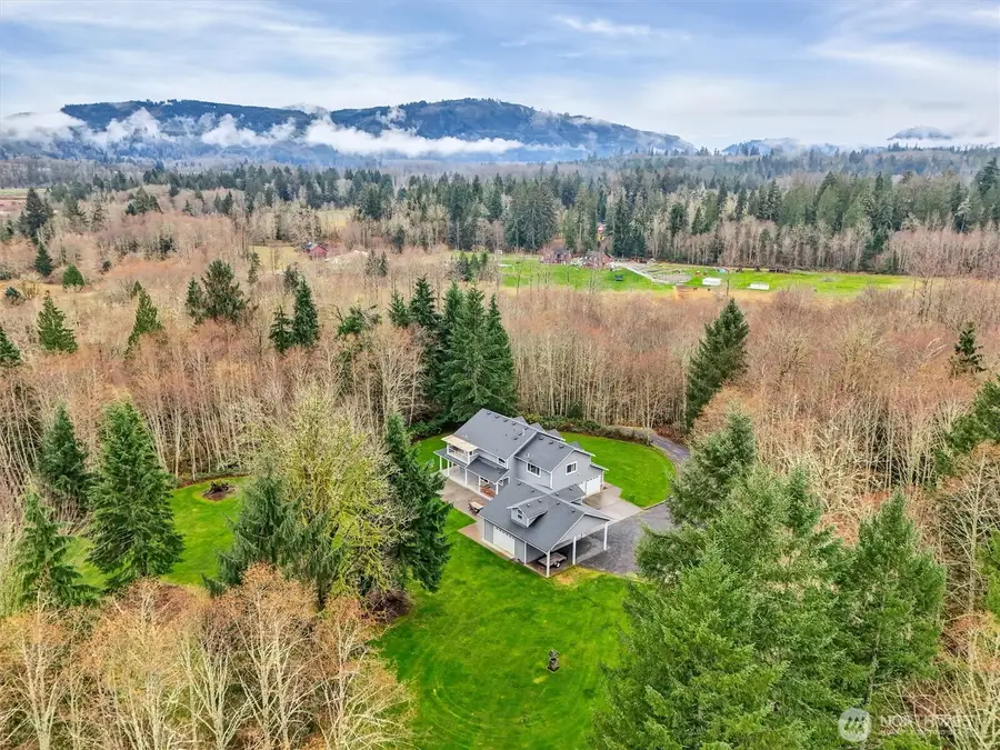 30824 Brooks Creek Road, Arlington, WA 98223 - Image #2