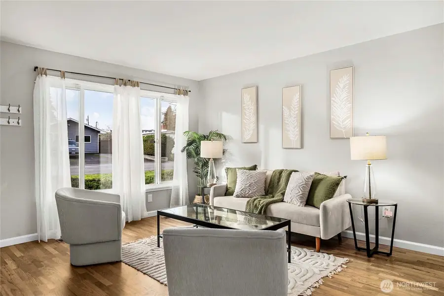 25740 20th Avenue S, Des Moines, WA 98198 - Image #3