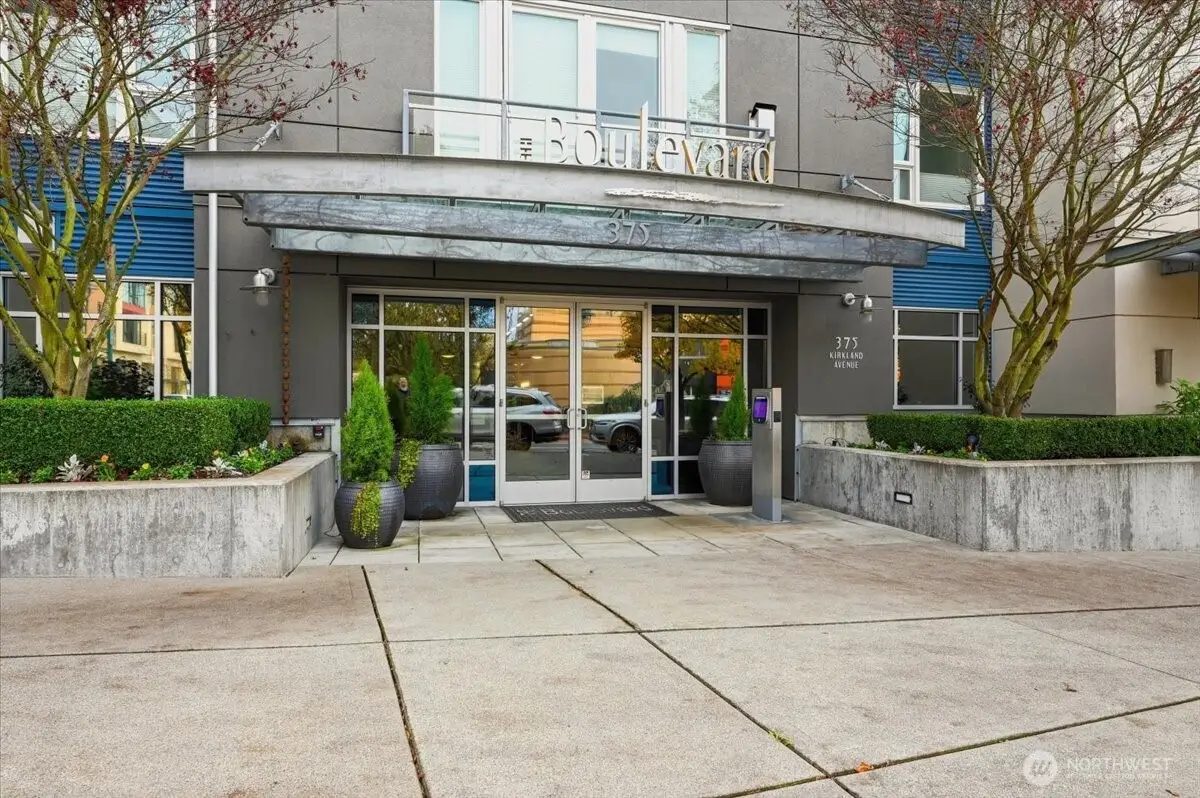375 Kirkland Avenue #108, Kirkland, WA 98033 - Image #1