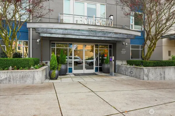 375 Kirkland Avenue #108, Kirkland, WA 98033