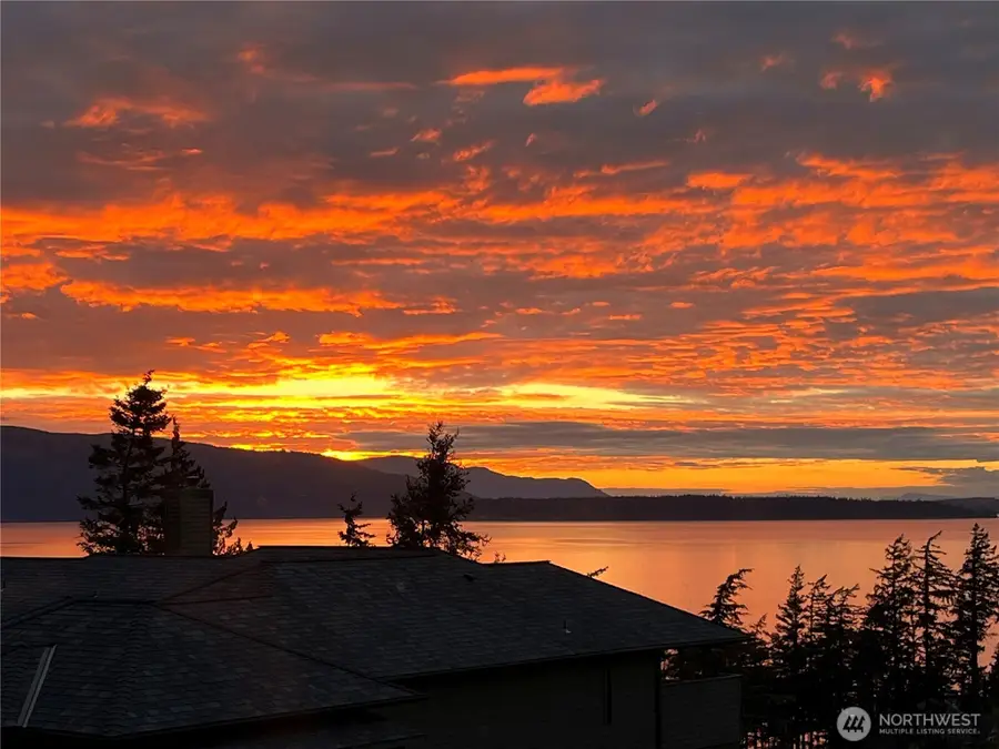 414 S Clarkwood Drive, Bellingham, WA 98225 - Image #3