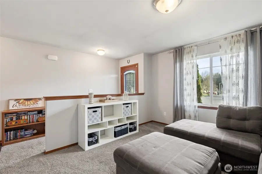 8278 85th Avenue Ne, Marysville, WA 98270 - Image #2