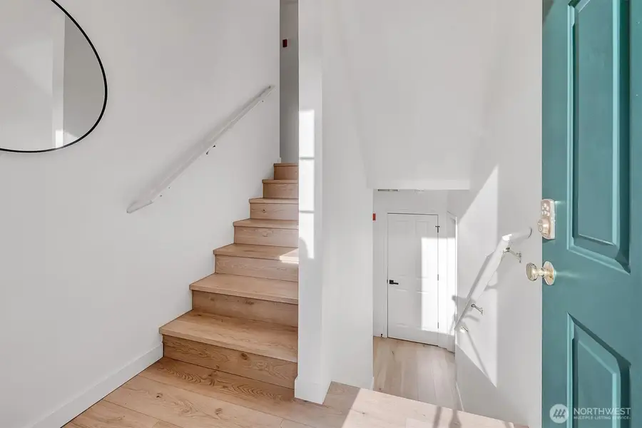 2300 Benson Road S #B7, Renton, WA 98055 - Image #2