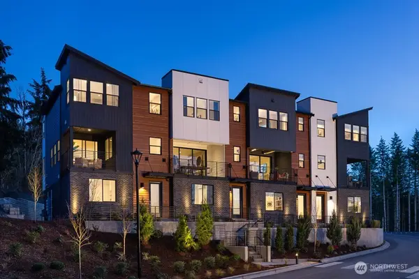 10811 120th Lane Ne #C, Kirkland, WA 98033