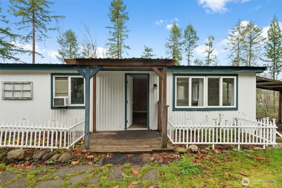 18818 Slough Lane Se, Yelm, WA 98597 - Image #3