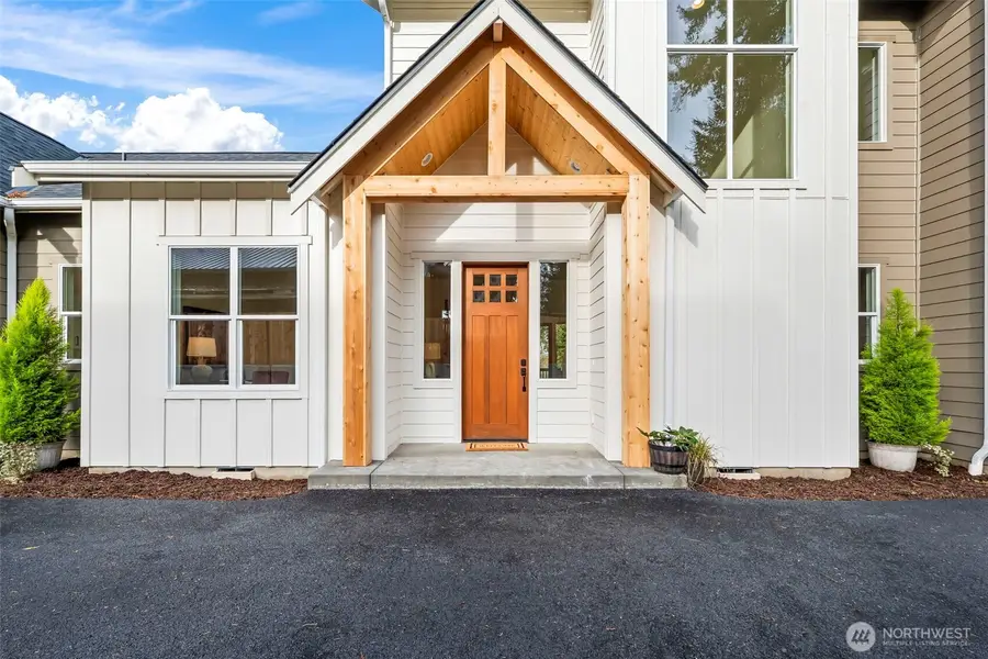 2811 Mchugh Avenue, Enumclaw, WA 98022 - Image #3