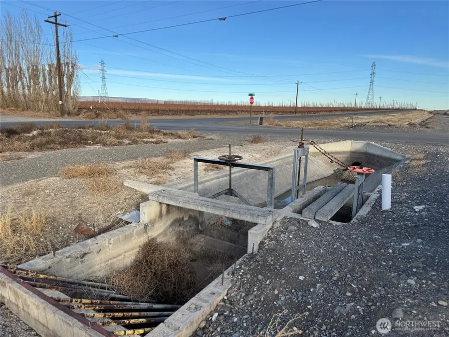 0 Nka Road 27 Sw & Road P Sw, Mattawa, WA 99349 - Image #2