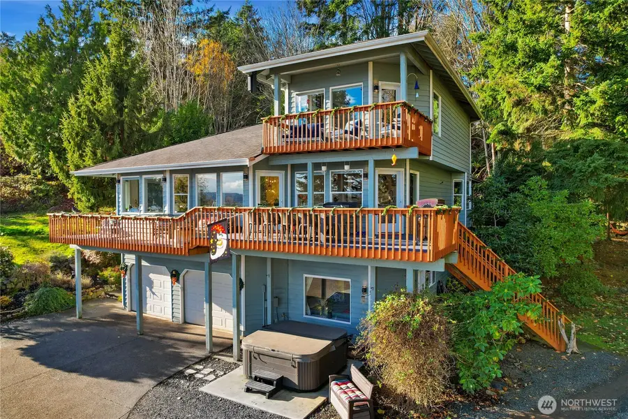 2049 NE Amhurst Court, Poulsbo, WA 98370 - Image #2