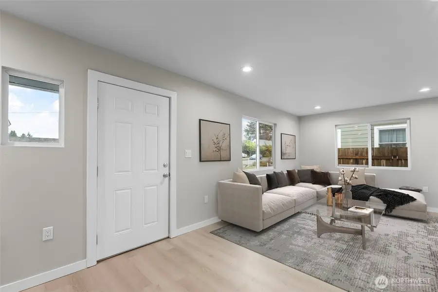 1009 S 63rd Street, Tacoma, WA 98408 - Image #3