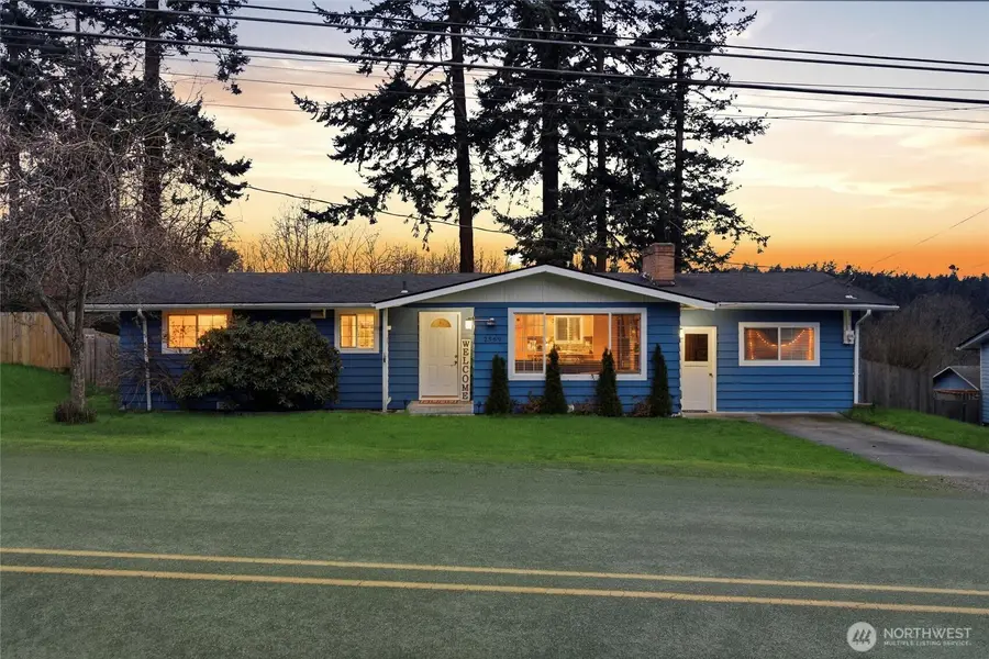 2569 Airline Way, Oak Harbor, WA 98277 - #2