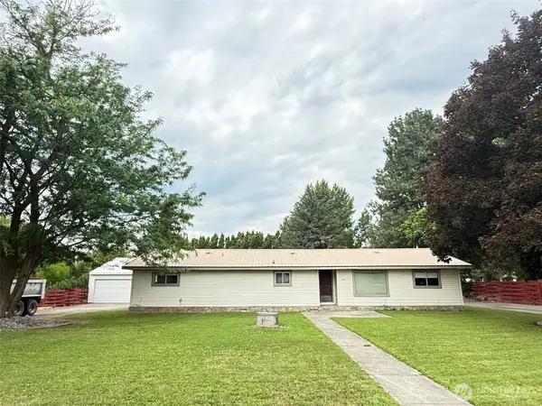 1479 Old Hwy 97, Malott, WA 98829