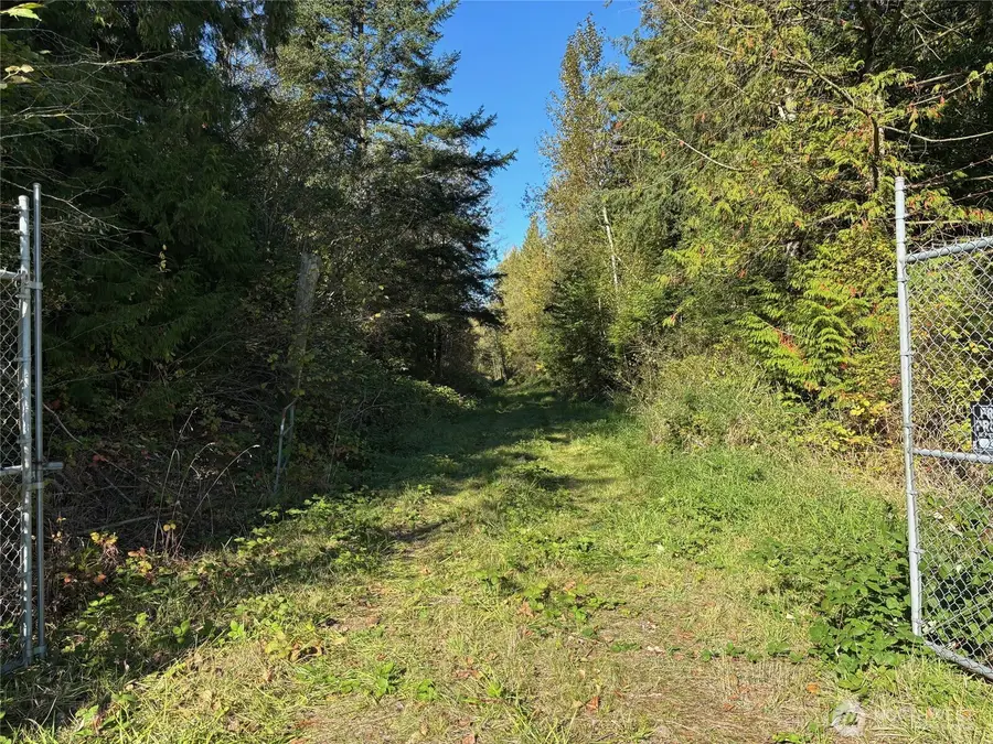 2046 Burk Road, Blaine, WA 98230 - Image #3