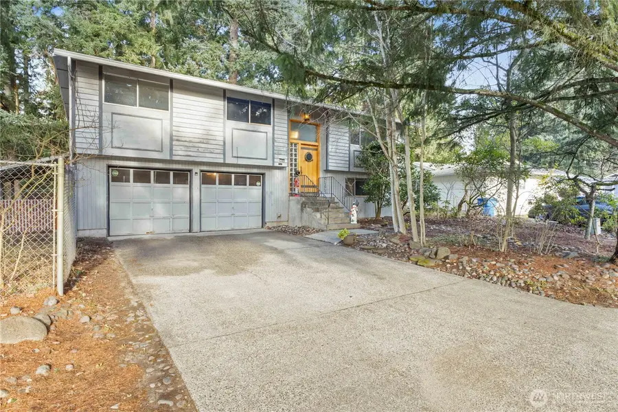 2503 Natalie Lane, Steilacoom, WA 98388 - Image #2