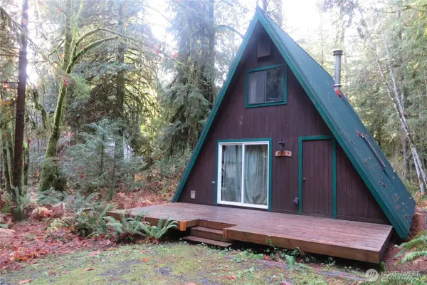 7045 Church Mountain Place, Glacier, WA 98244