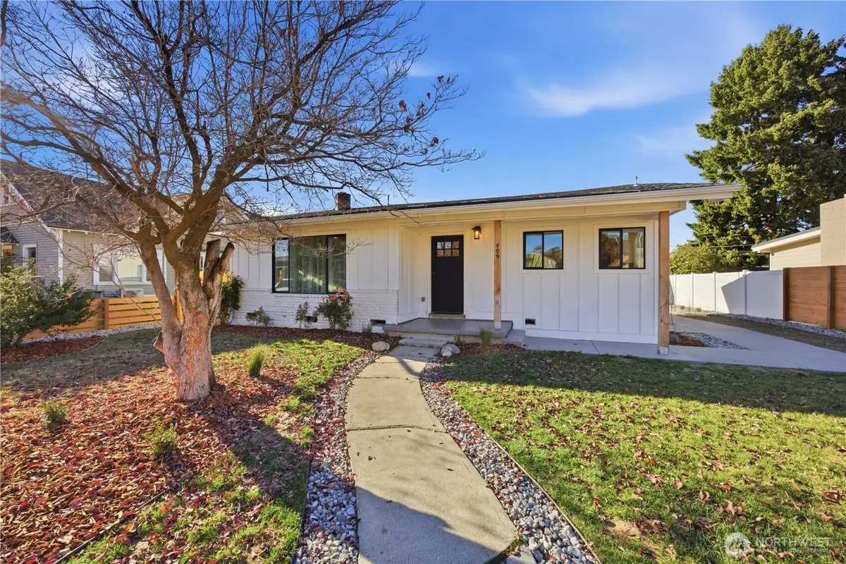 409 N Cedar Street, Chelan, WA 98816 - Image #1