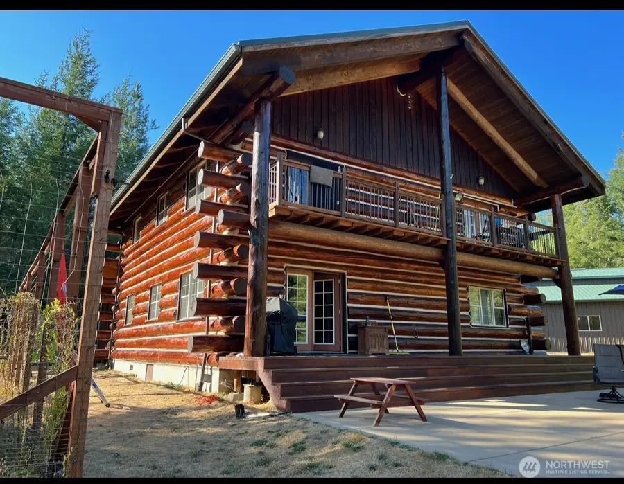 40 E Seahawks Way, Belfair, WA 98528 - Image #2