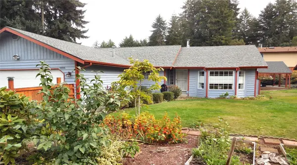 5036 Beach Way Ne, Olympia, WA 98516