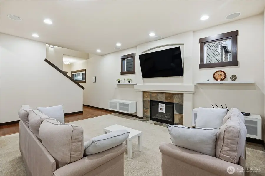 14504 17th Avenue W, Lynnwood, WA 98087 - Image #2