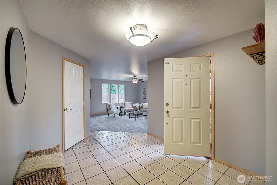 803 3rd Avenue Nw, Puyallup, WA 98371 - Image #3