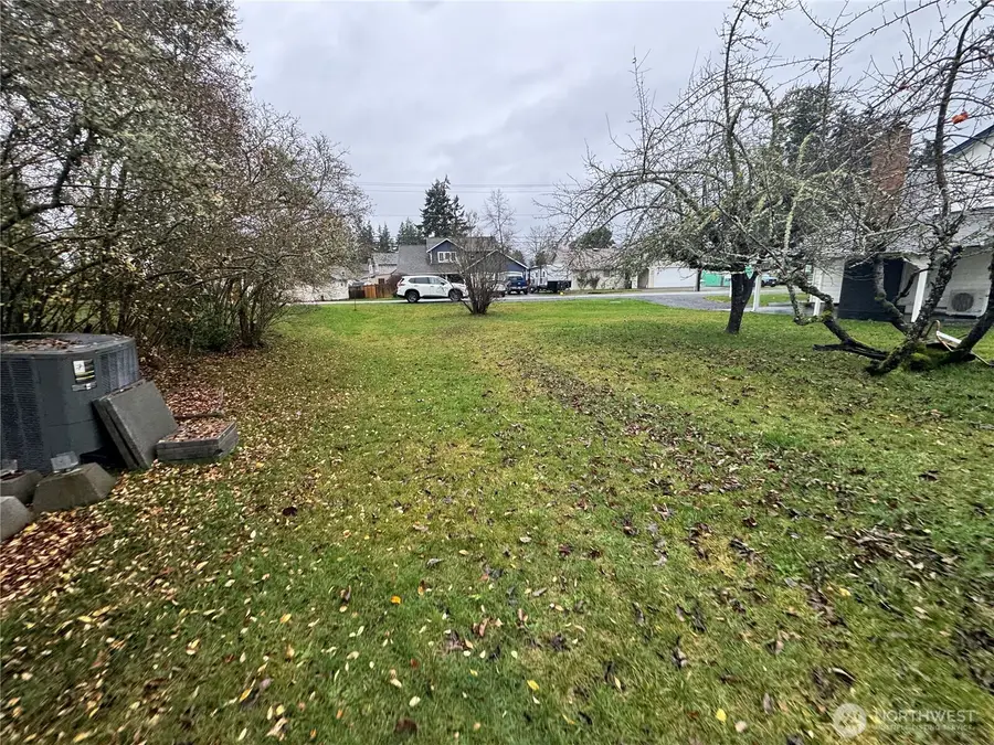 509 Center Street W #1, Eatonville, WA 98328 - Image #2