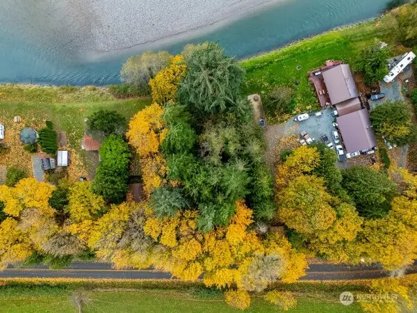 35750 Shangrila Drive, Sedro Woolley, WA 98284