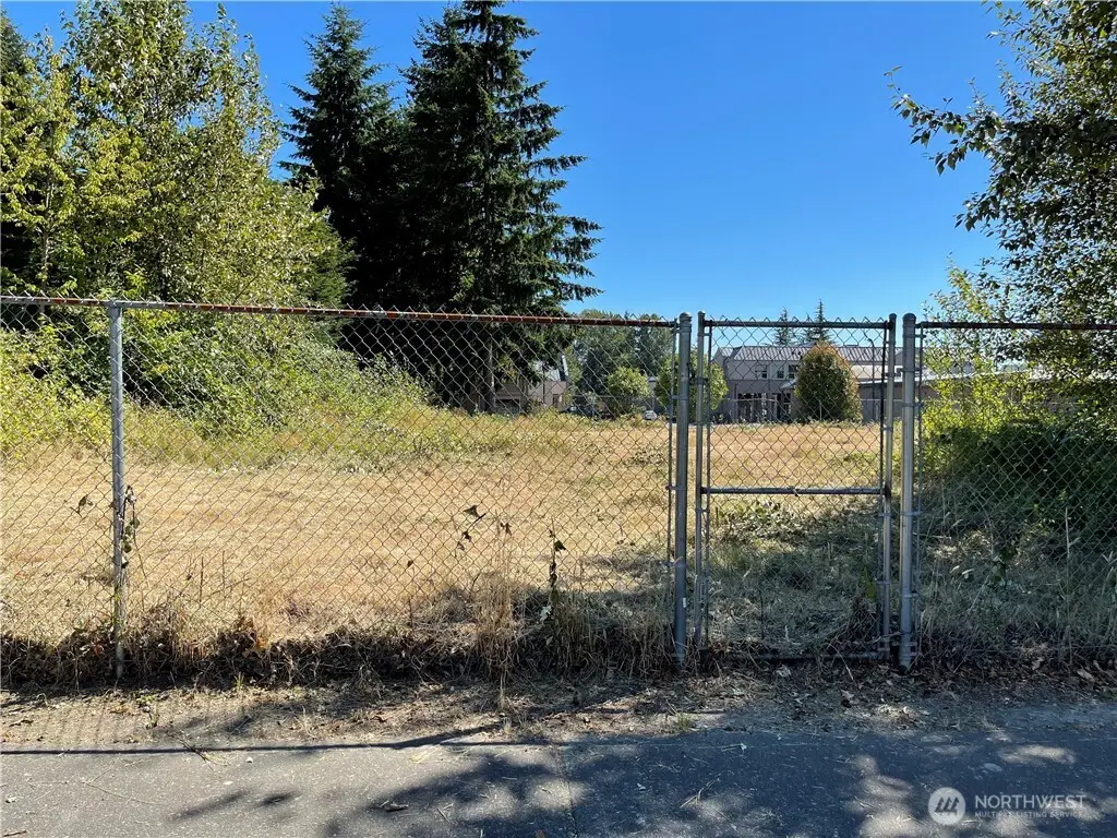 1726 Duvall Avenue Ne #12, Renton, WA 98056 - Image #1