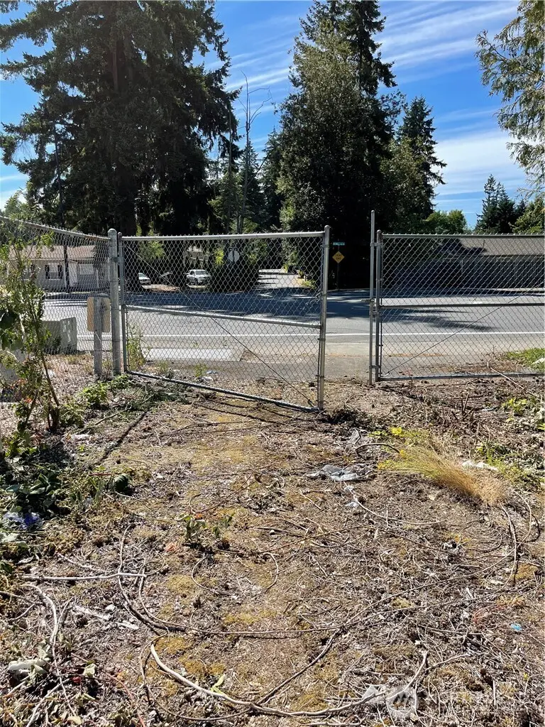 1726 Duvall Avenue Ne #12, Renton, WA 98056 - Image #2