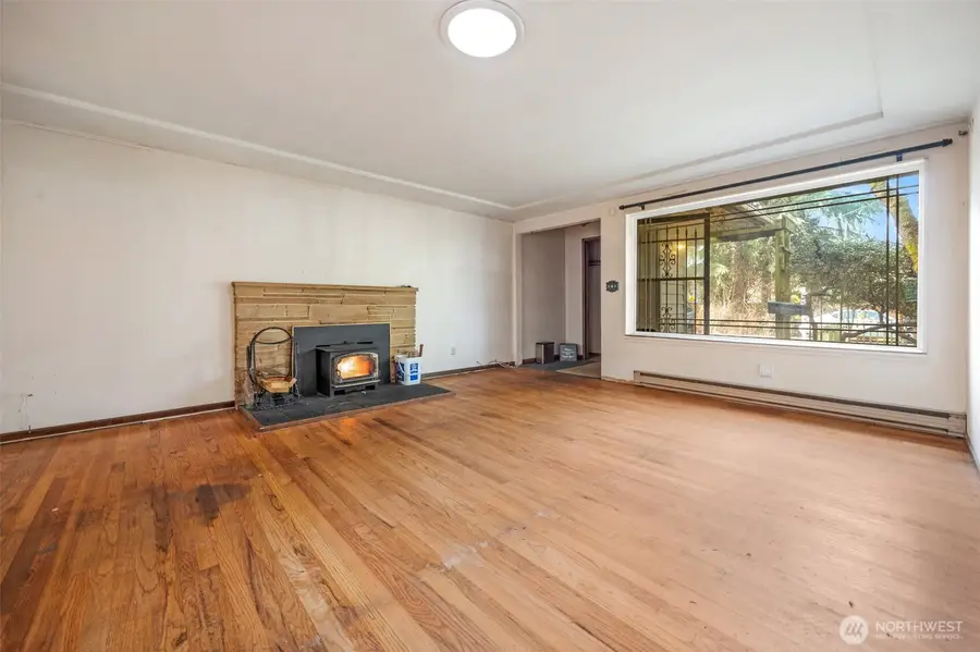 11532 19th Avenue Ne, Seattle, WA 98125 - Image #3