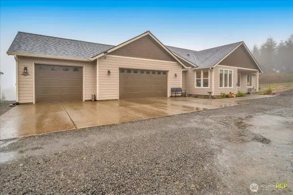 350 Powder Hill Drive, Kalama, WA 98626