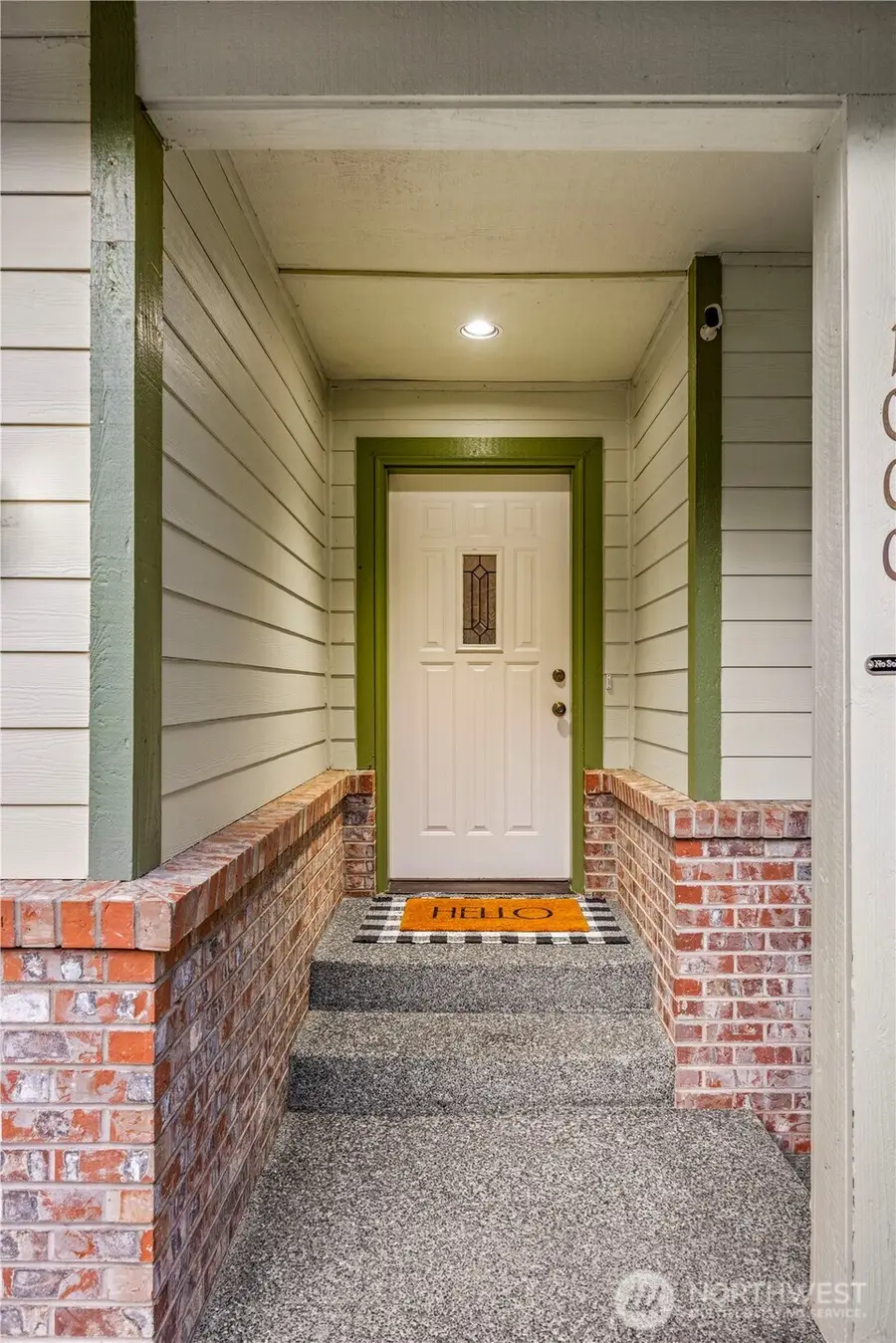 1000 NE Mount Ellinor Court, Poulsbo, WA 98370 - Image #2