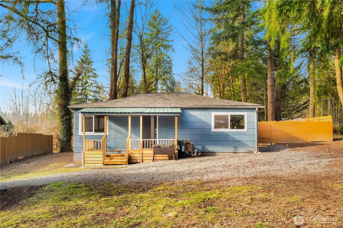 18621 NE 183rd Street, Woodinville, WA 98077 - Image #1