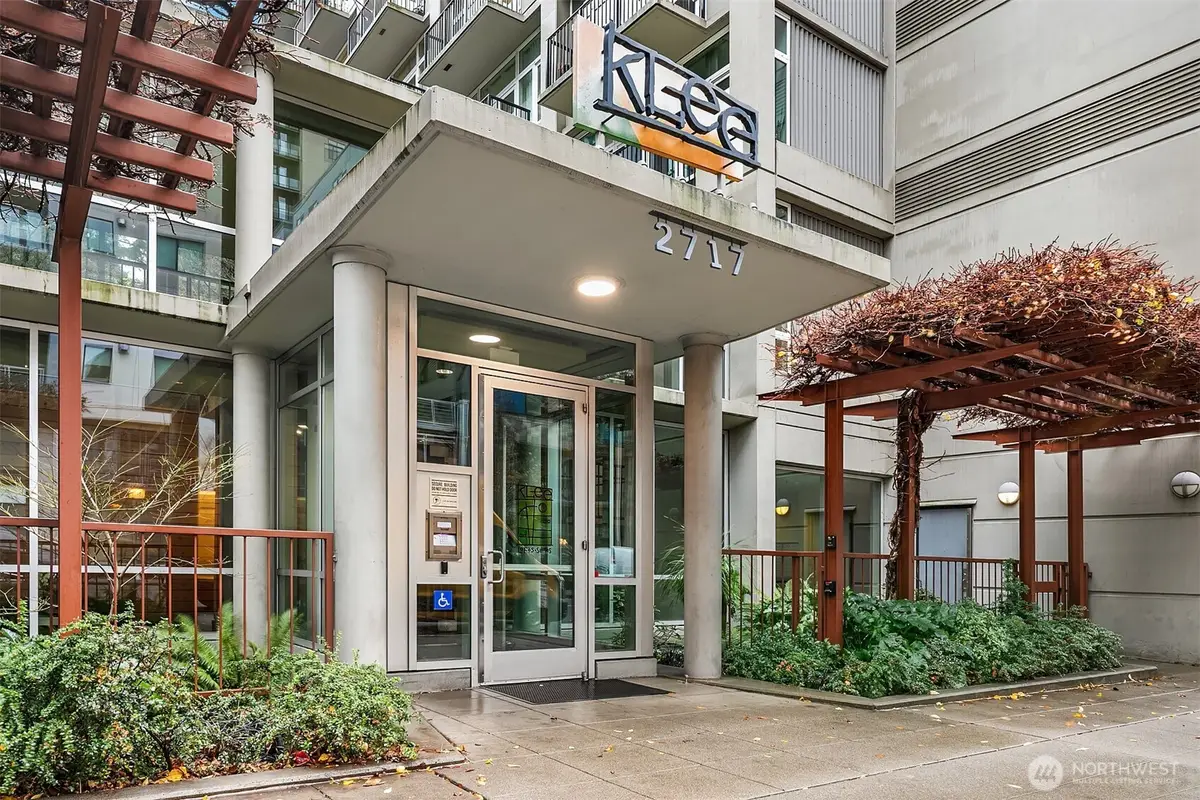 2717 Western Avenue #638, Seattle, WA 98121 - Image #1