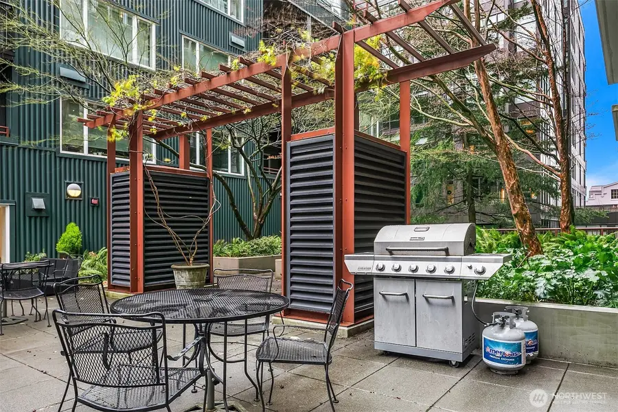 2717 Western Avenue #638, Seattle, WA 98121 - Image #2