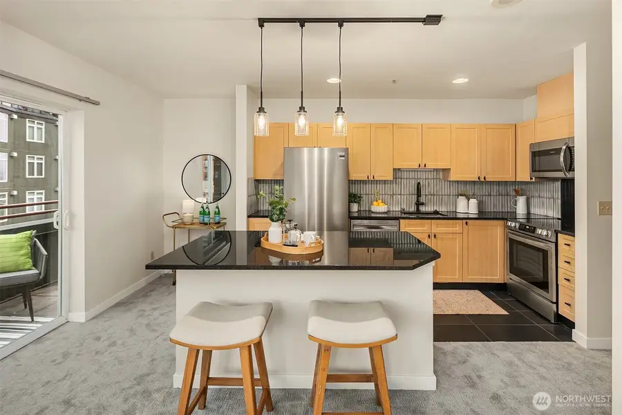 2717 Western Avenue #638, Seattle, WA 98121 - Image #3