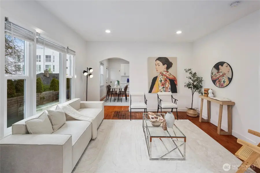 5240 39th Avenue S, Seattle, WA 98118 - Image #3