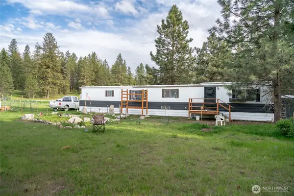 4 Cartwright Drive, Tonasket, WA 98855