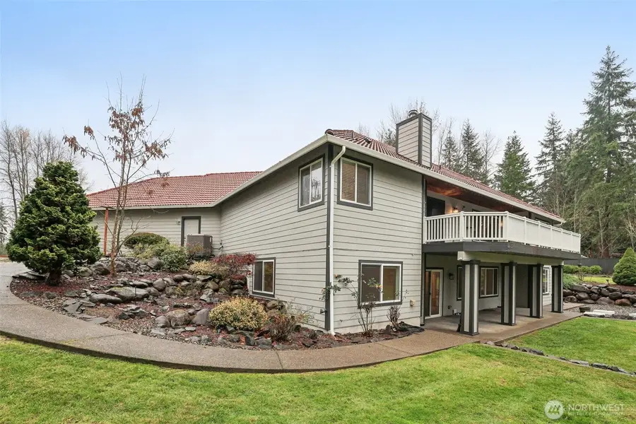 36121 79th Avenue S, Roy, WA 98580 - Image #2
