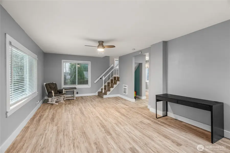 106 Emerson Avenue, Hoquiam, WA 98550 - Image #2