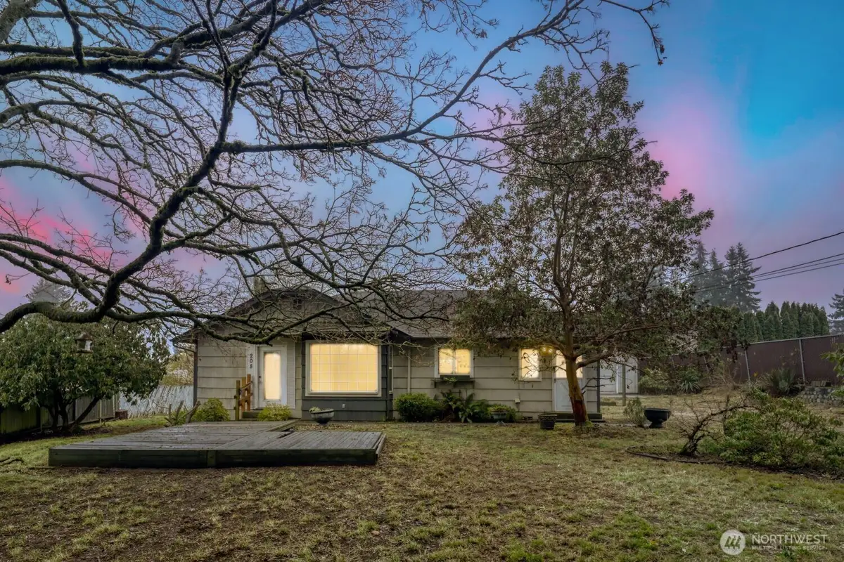 208 78th Place Sw, Everett, WA 98203 - Image #1