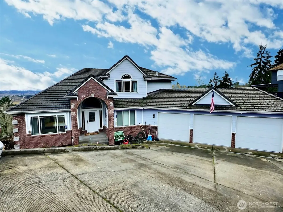 5805 51st Avenue Ct E, Tacoma, WA 98443 - Image #1